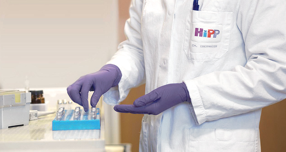 Kontrola kvality dětského mléka HiPP Kontrola kvality dětského mléka HiPP